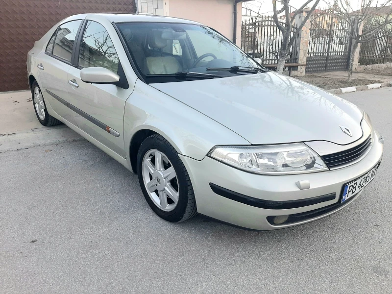 Renault Laguna 1.8i.16v.120k+ КЛИМА. ГАЗ ИНЖЕКЦИОН , снимка 8 - Автомобили и джипове - 48743799