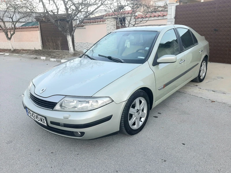 Renault Laguna 1.8i.16v.120k+ КЛИМА. ГАЗ ИНЖЕКЦИОН , снимка 4 - Автомобили и джипове - 48743799