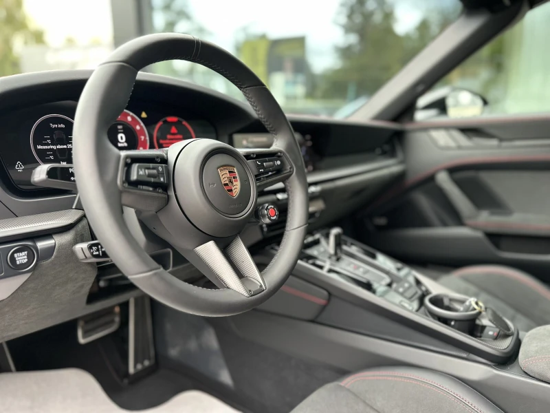 Porsche 911  Targa 4 GTS, снимка 7 - Автомобили и джипове - 51757440