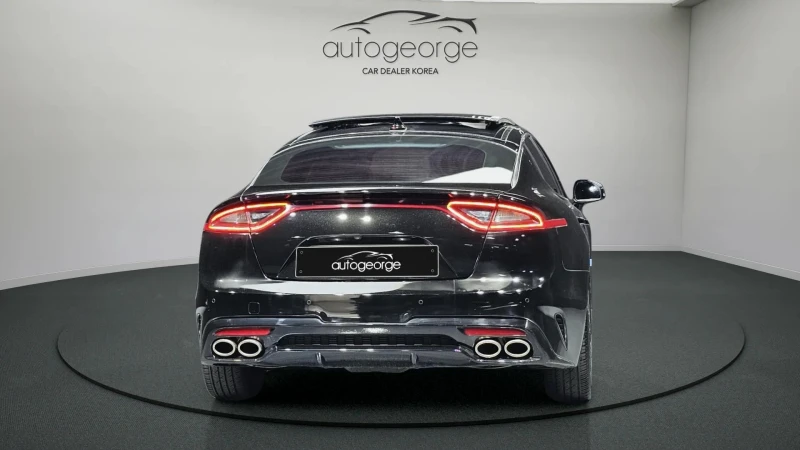Kia Stinger 2.0T 2WD DREAM EDITION, снимка 4 - Автомобили и джипове - 52494179