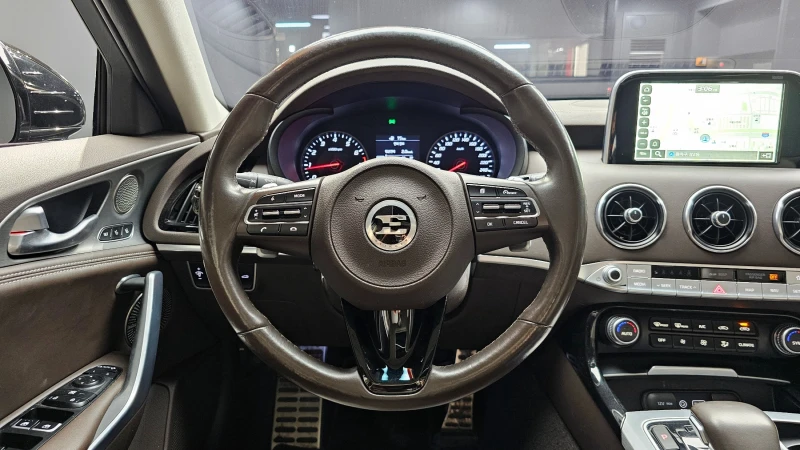 Kia Stinger 2.0T 2WD DREAM EDITION, снимка 13 - Автомобили и джипове - 52494179