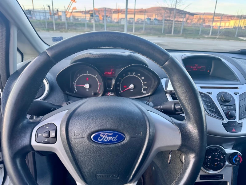 Ford Fiesta 1.4tdci, снимка 8 - Автомобили и джипове - 52906868