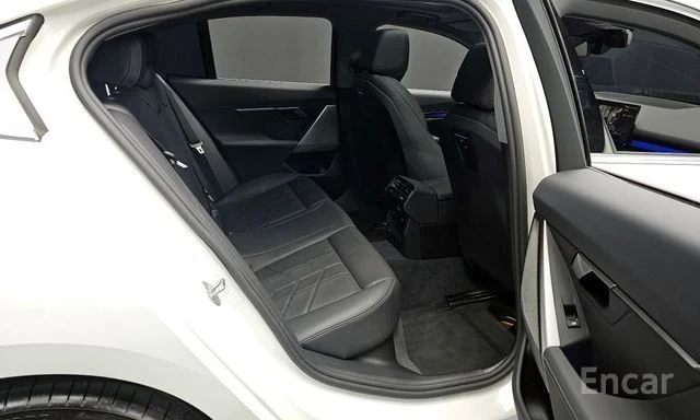 BMW 520, снимка 9 - Автомобили и джипове - 53853850