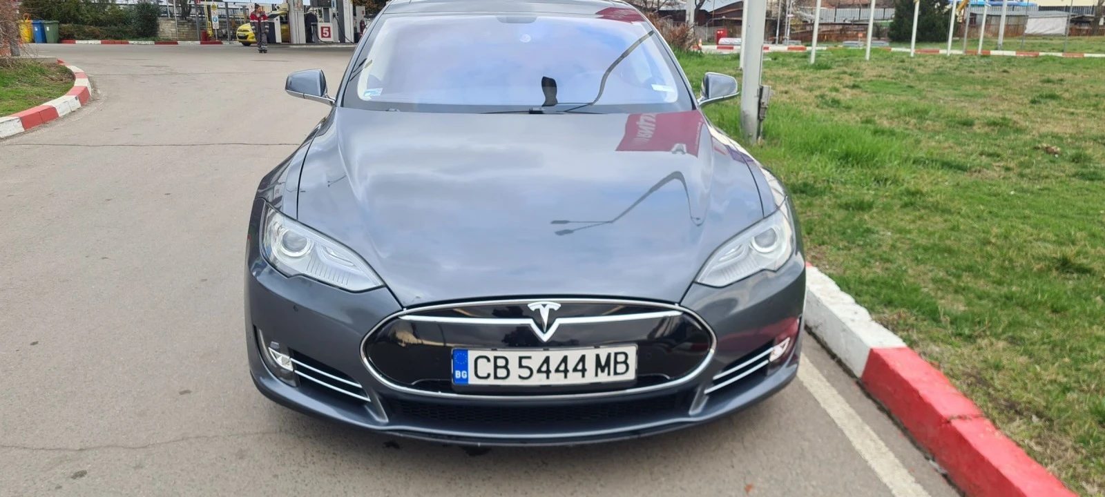 Tesla Model S S 85 kw 7 местна CCS FREE CHARGE - изображение 2