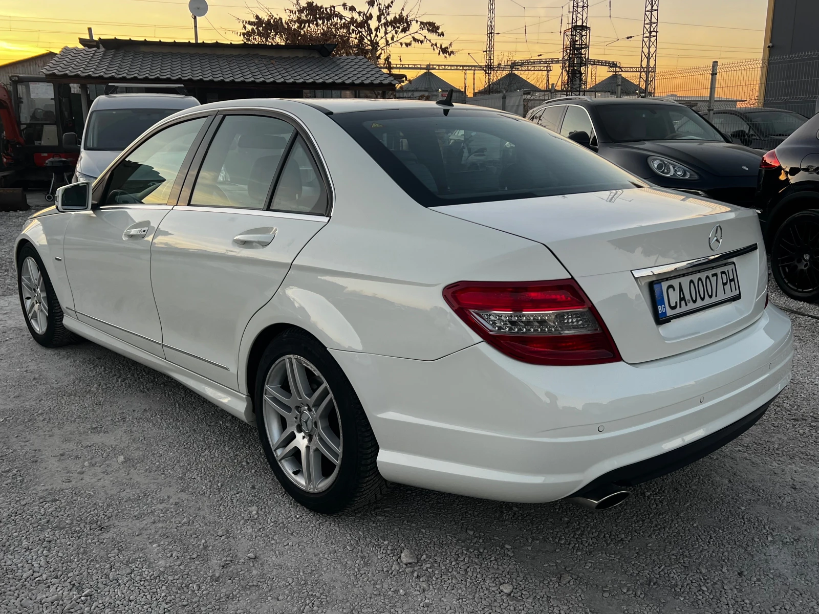 Mercedes-Benz C 180 Komprassor AMG * газ - изображение 6