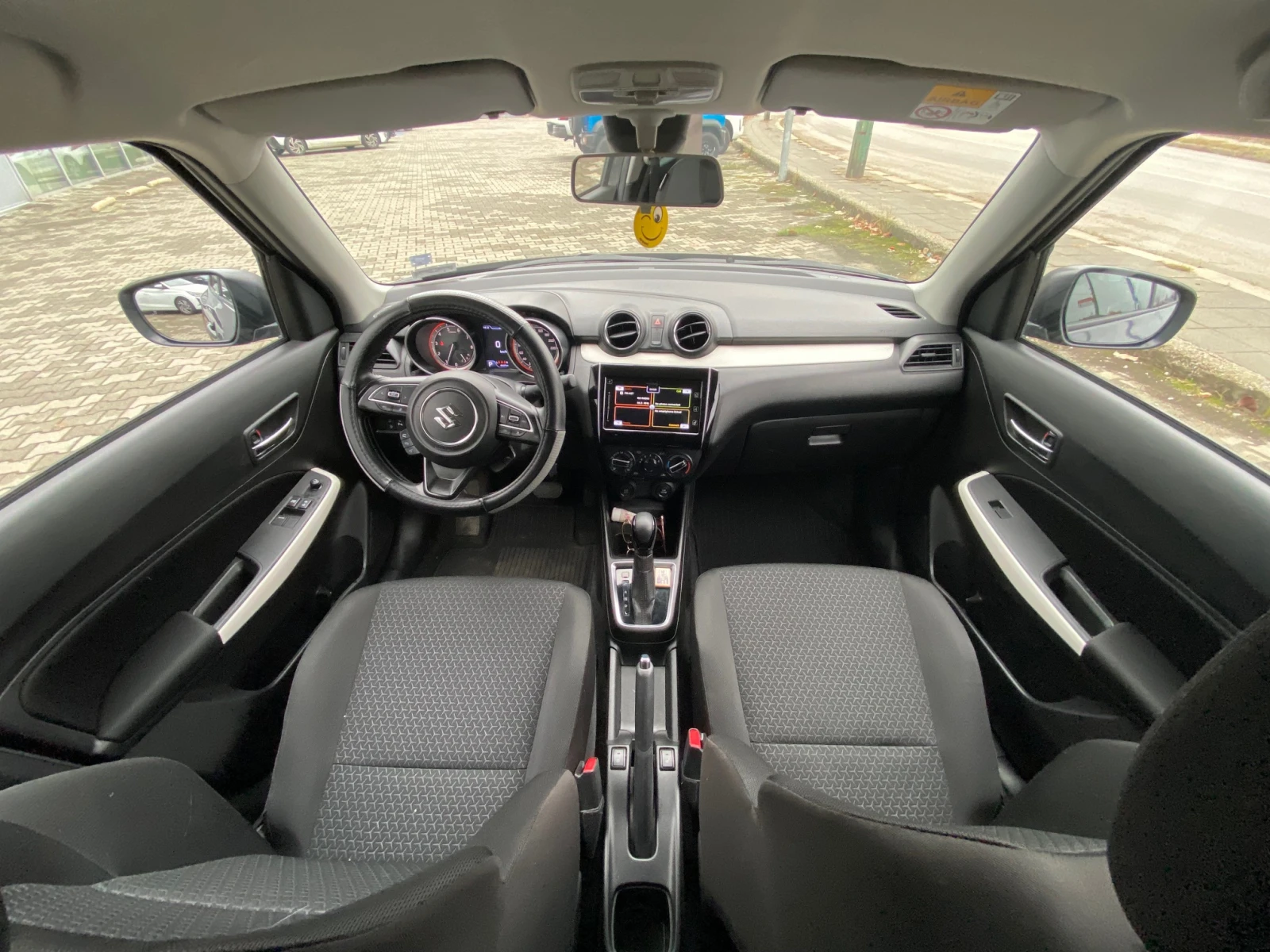 Suzuki Swift 1.2 Hybrid - изображение 8