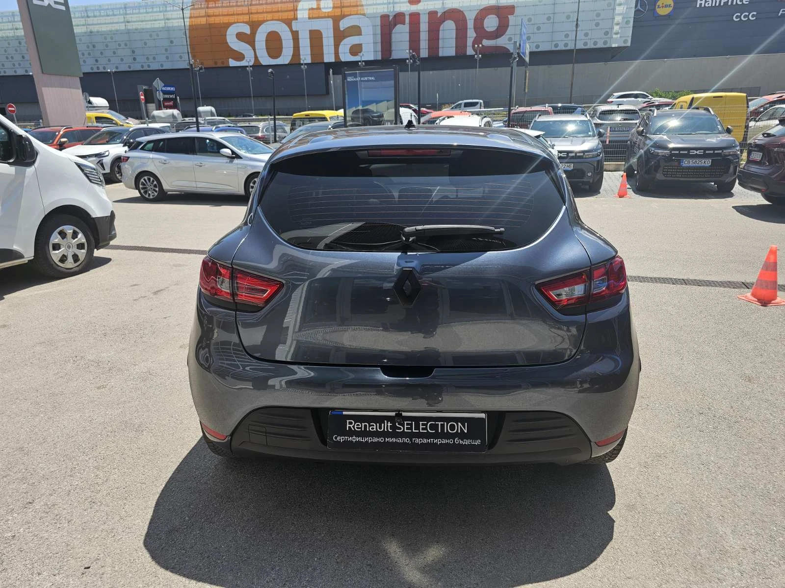 Renault Clio 0.9 Tce 90 к.с. бензин - изображение 6