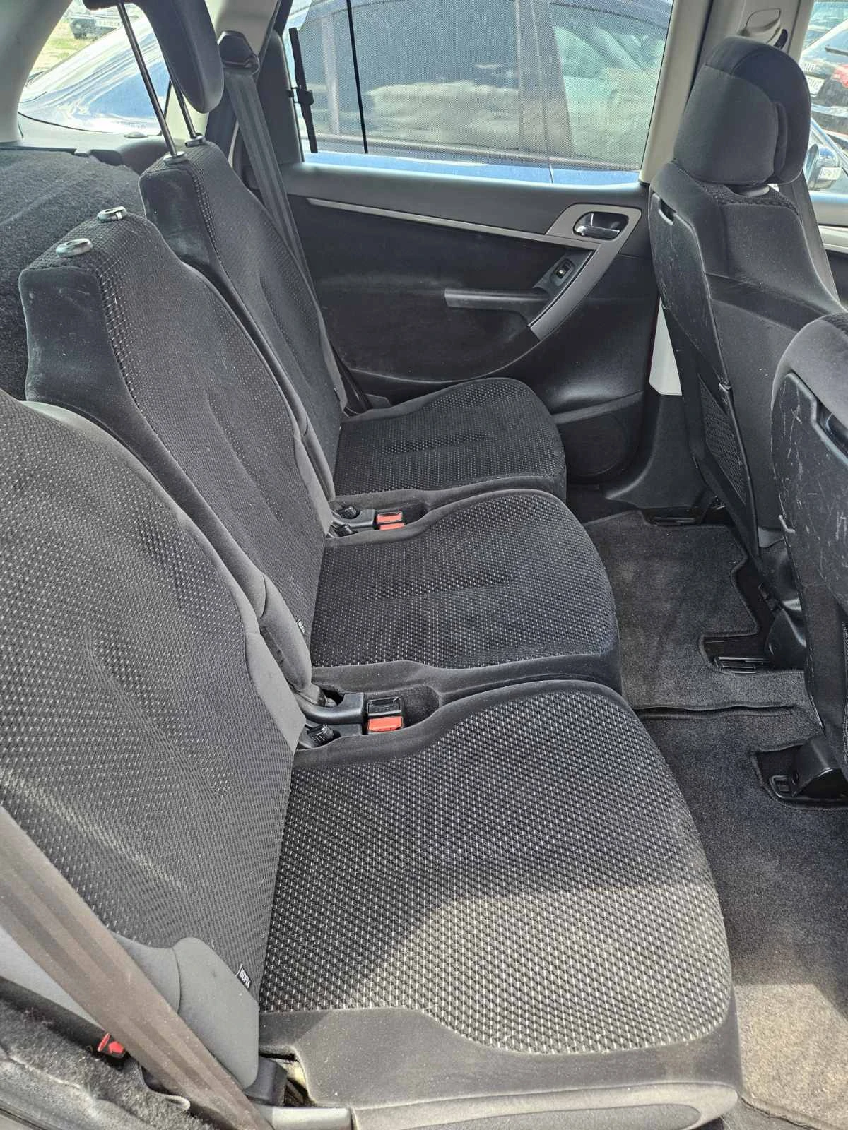 Citroen C4 Picasso 2.0 140k.c - изображение 7