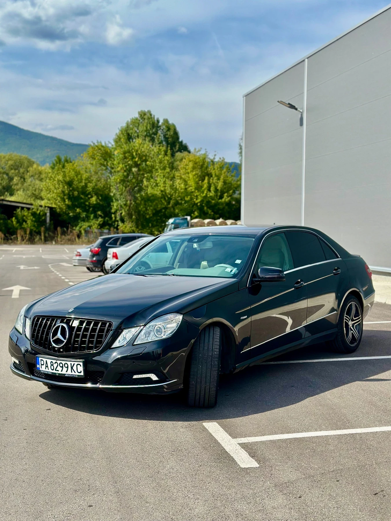 Mercedes-Benz E 220 CDI  - изображение 3