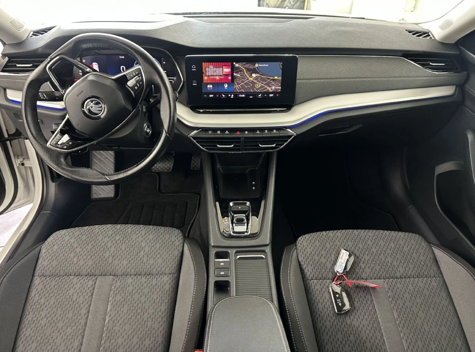 Skoda Octavia 1, 4 TSI  PHEV.KAMERA.NAVI.LED.PLUG IN - изображение 7