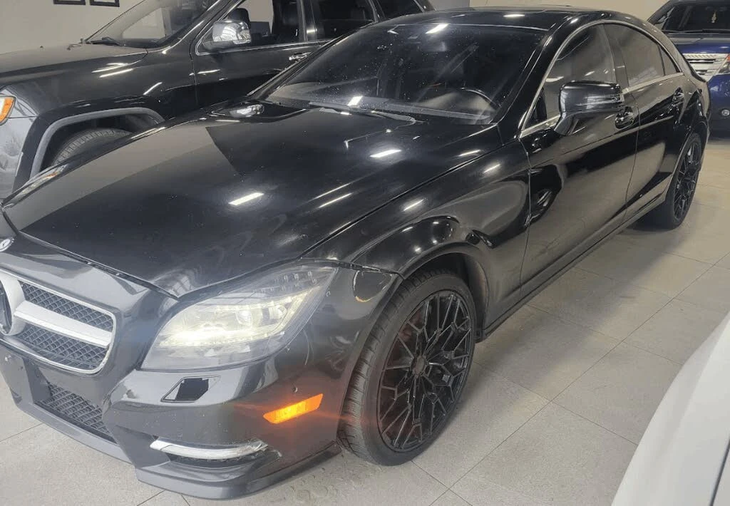 Mercedes-Benz CLS 550 * АВТО КРЕДИТ* ЦЕНА ДО БГ * СЕРВИЗНА ИСТОРИЯ *  - изображение 3