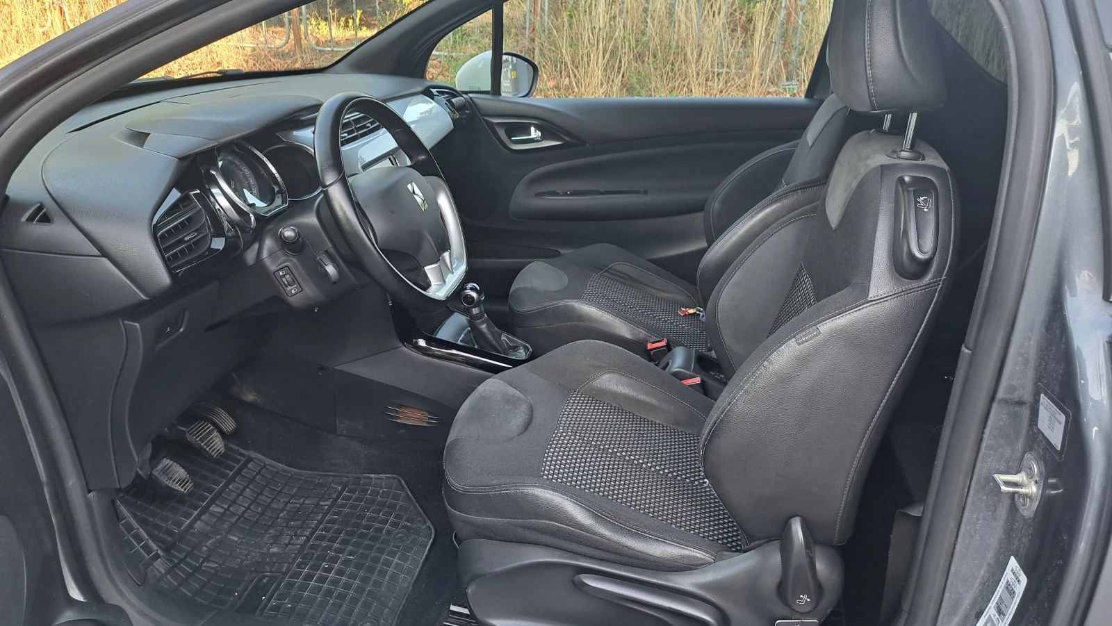 Citroen DS3 1.4i - изображение 6