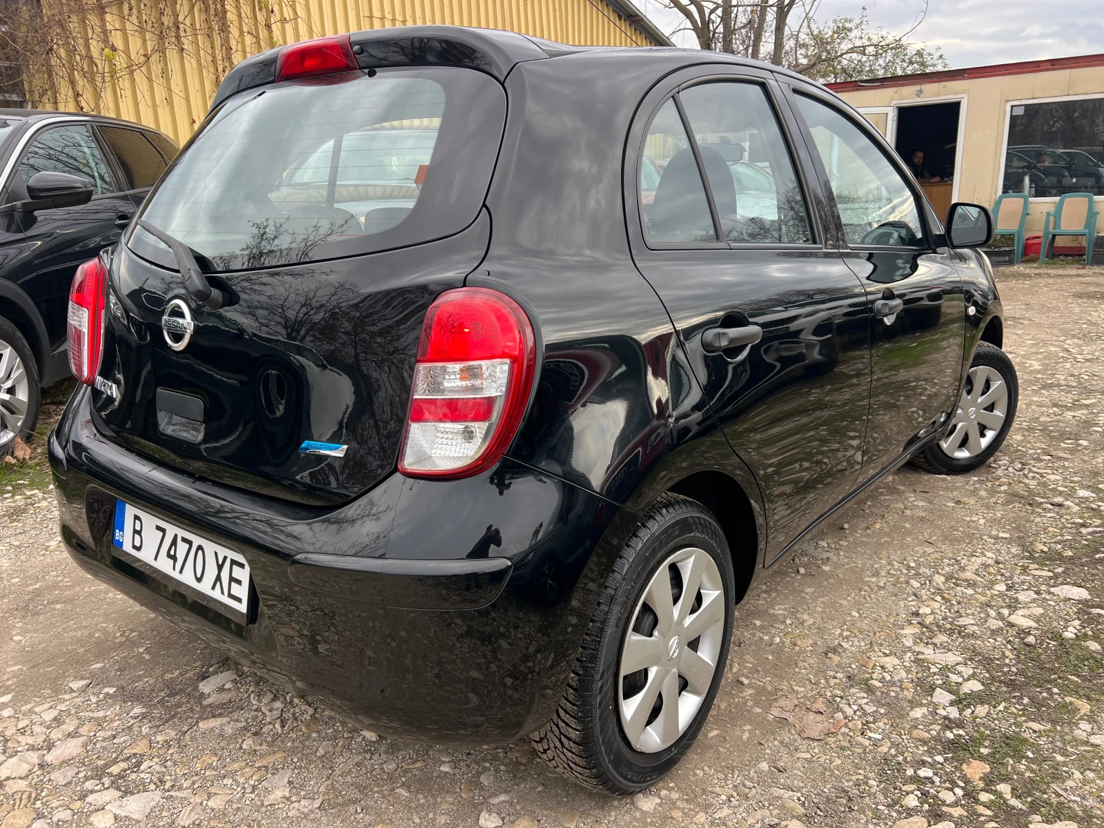 Nissan Micra 1.2i - изображение 2