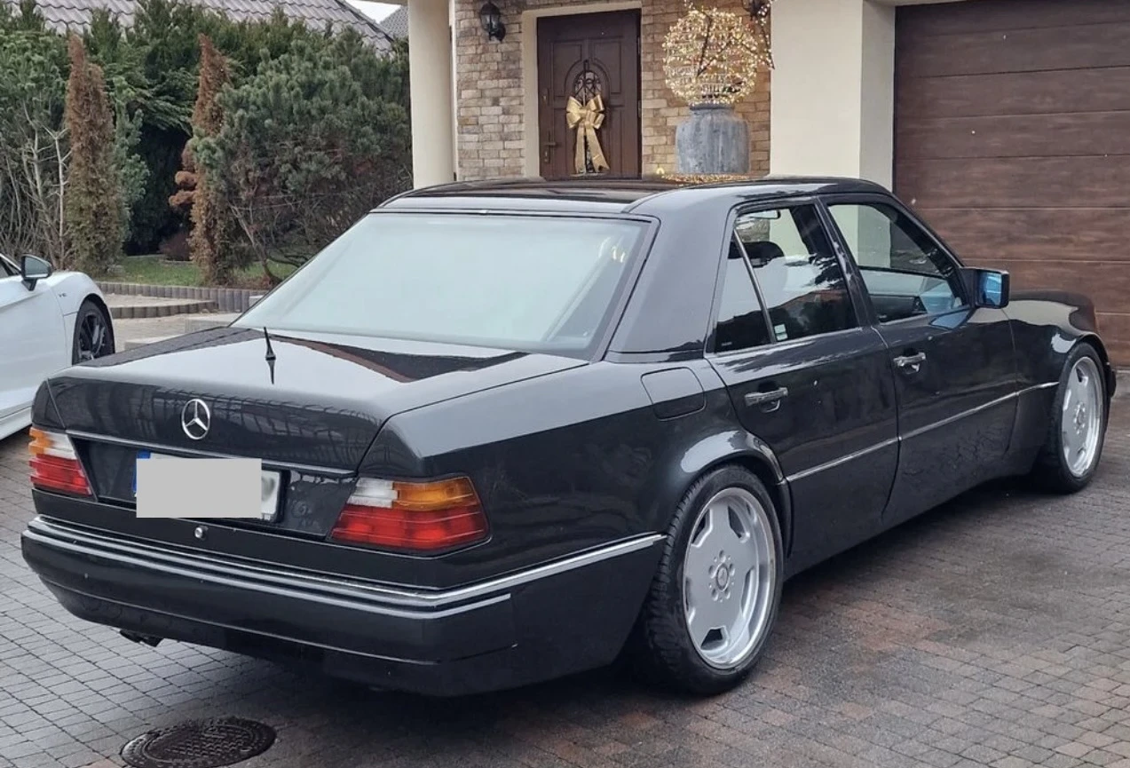 Mercedes-Benz 124 500E V8 - изображение 4