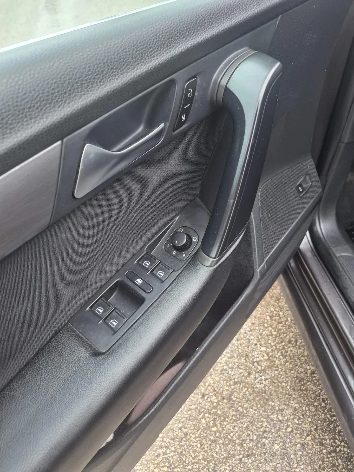 VW Passat 1.8T Carplay/AndroidAuto | Mobile.bg � ����������� 12