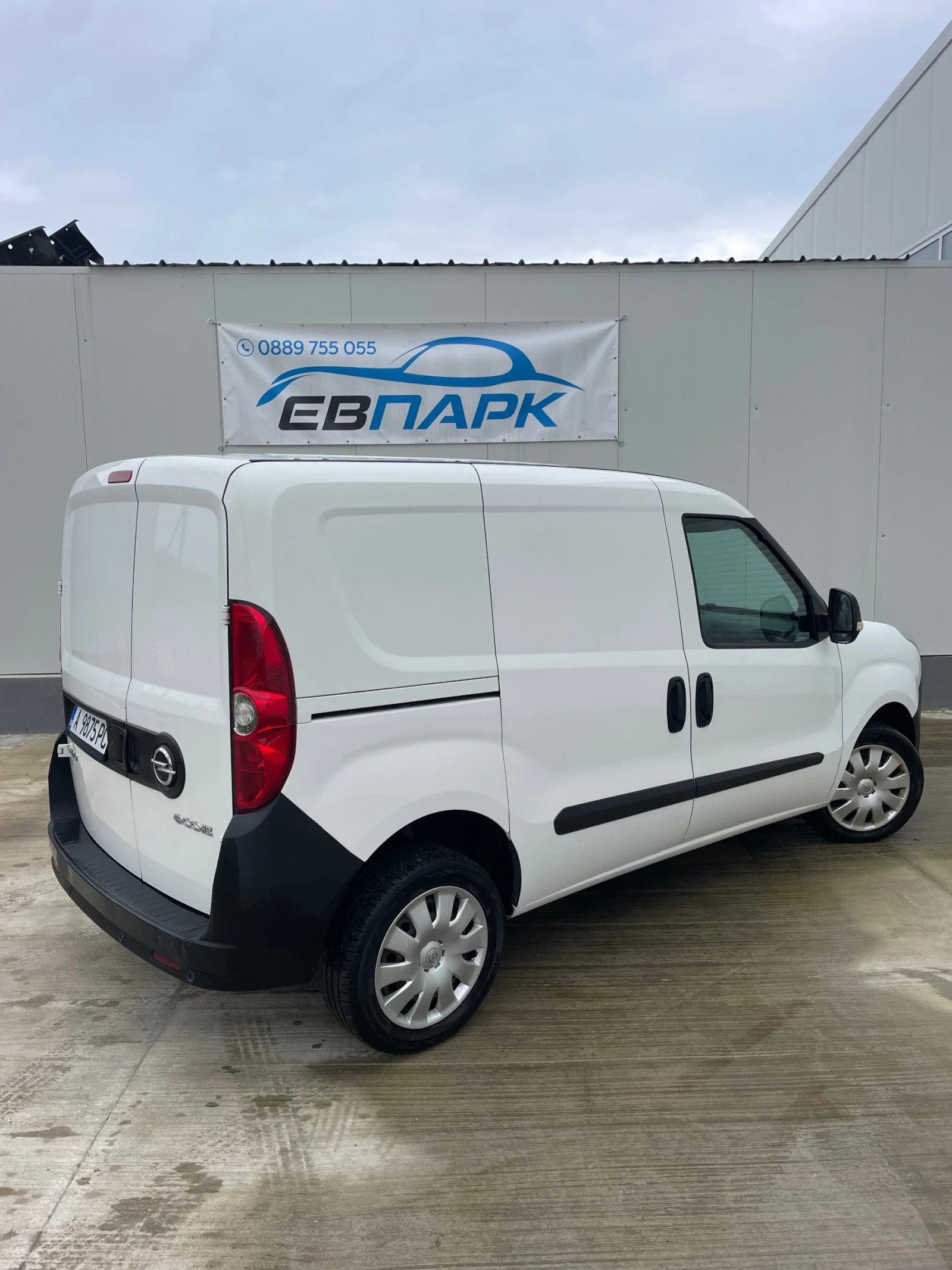 Opel Combo 1.3D-90к.с., снимка 5 - Автомобили и джипове - 54192040