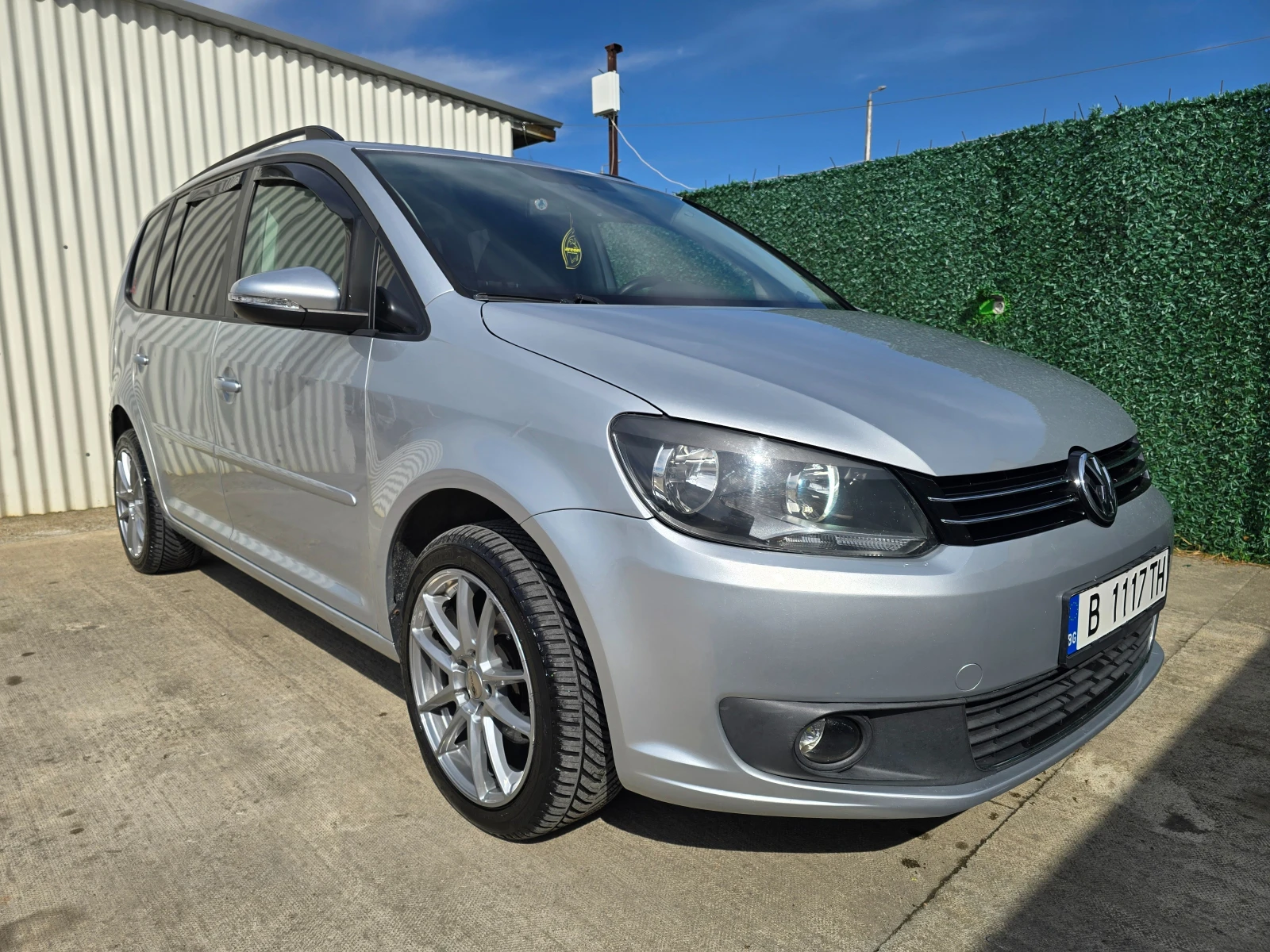 VW Touran 1.6TDI* 105�.�.* ������ * 7 �����  | Mobile.bg � ����������� 7