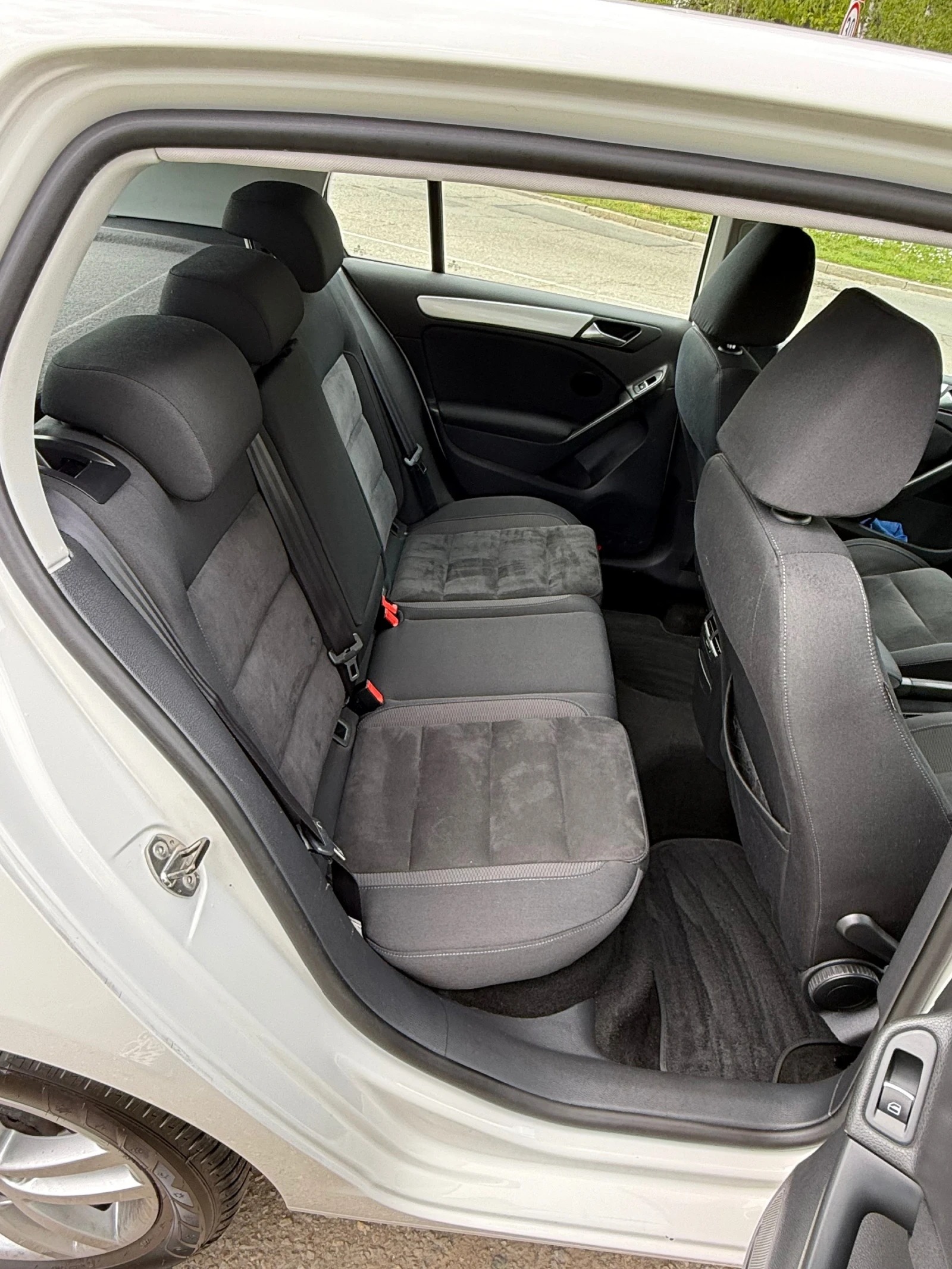 VW Golf VI 1.6 Bifuel Highline ��� | Mobile.bg � ����������� 9