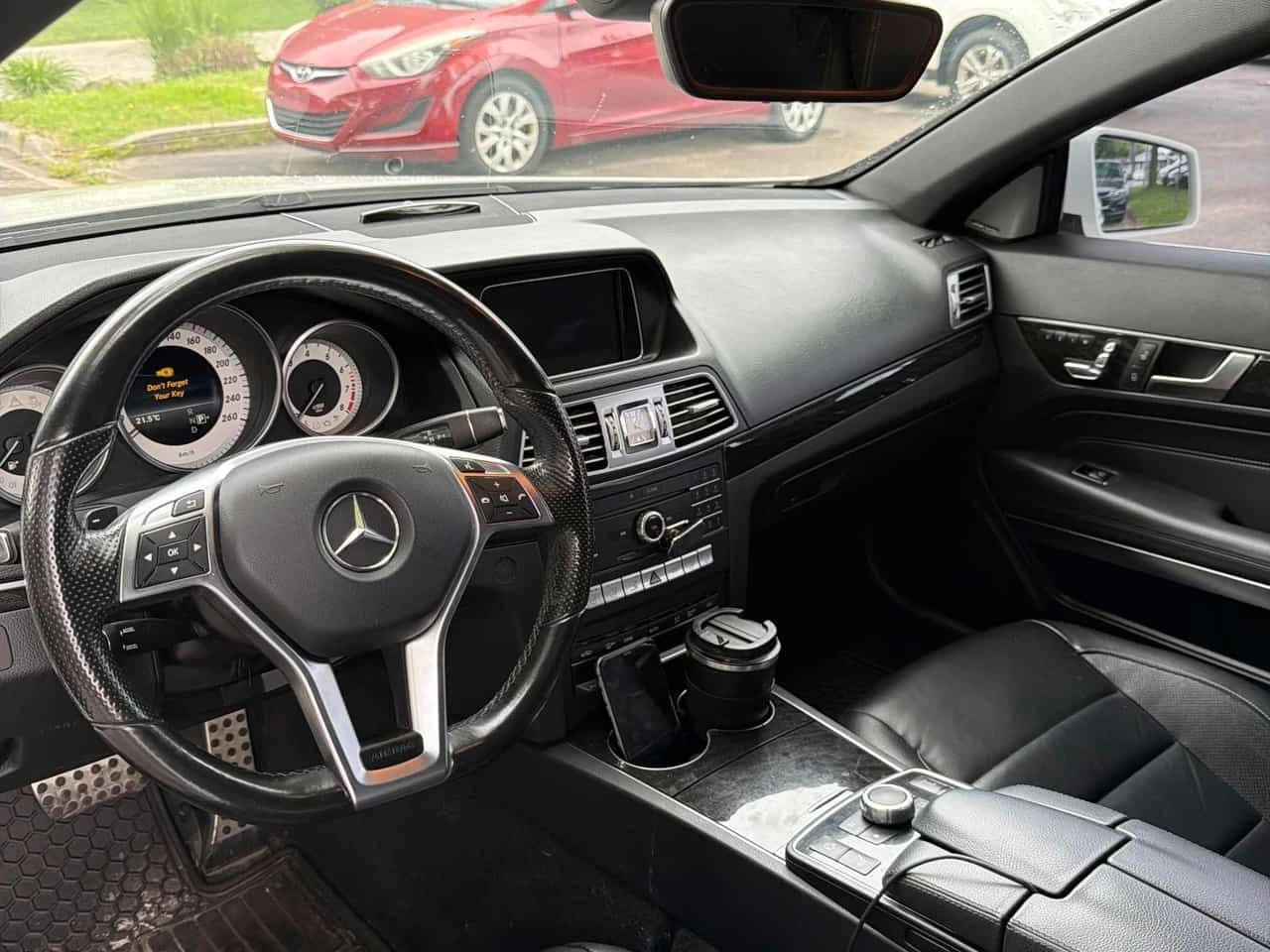 Mercedes-Benz E 400 * АВТОКРЕДИТ * ОТ ПРЕДСТАВИТЕЛСТВО, снимка 8 - Автомобили и джипове - 54906090