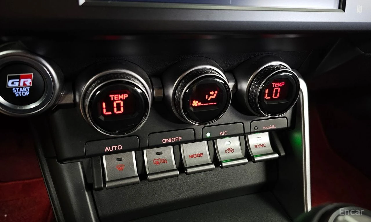 Toyota GR86 2.4* PREMIUM* ПОДГРЕВ, снимка 8 - Автомобили и джипове - 54915228