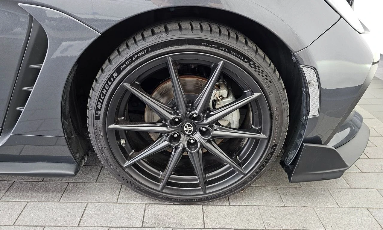Toyota GR86 2.4* PREMIUM* ПОДГРЕВ, снимка 9 - Автомобили и джипове - 54915228