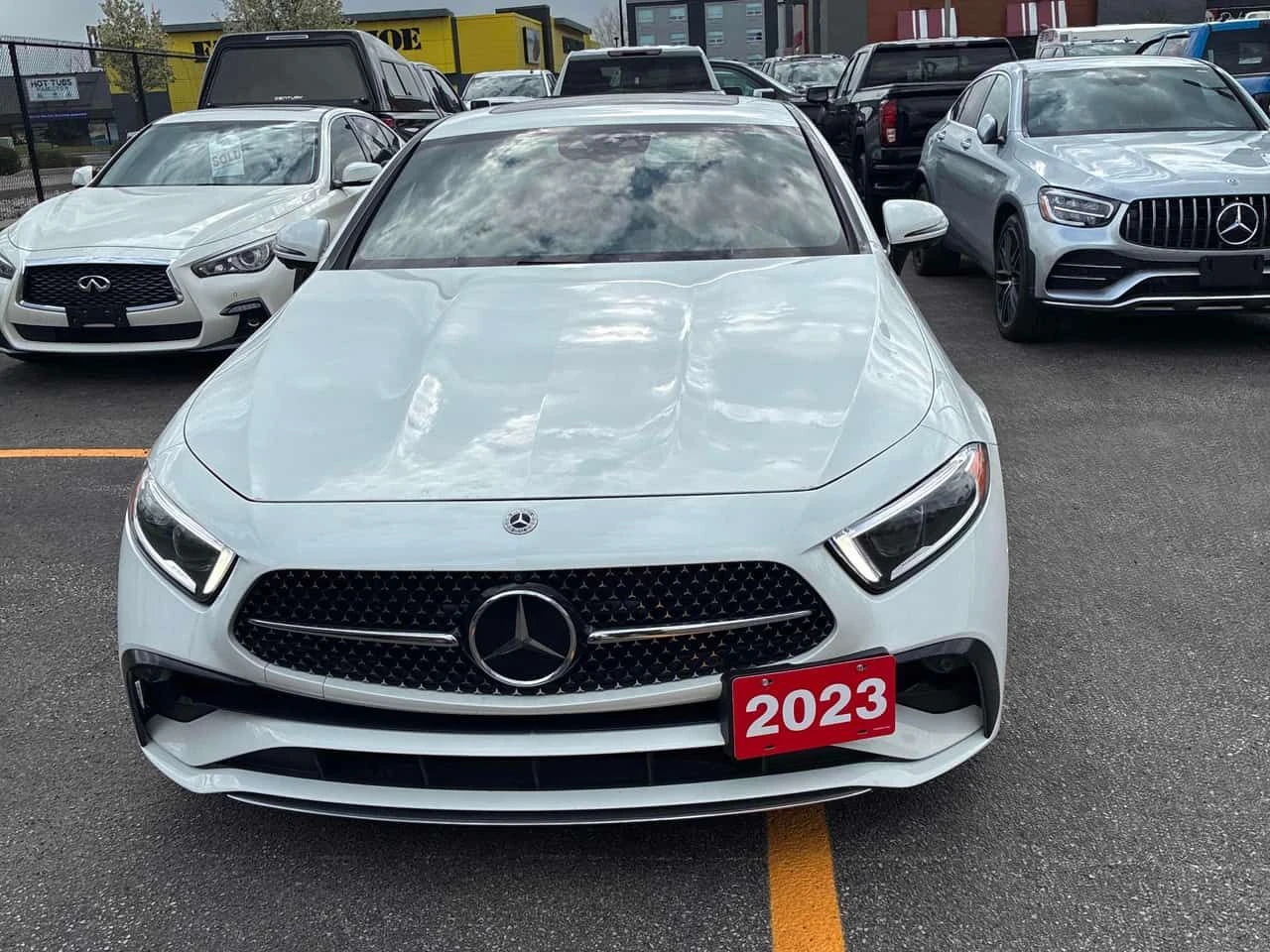 Mercedes-Benz CLS 450 | CARFAX | БЕЗ ПЪРВОНАЧАЛНА ВНОСКА, снимка 2 - Автомобили и джипове - 55179823