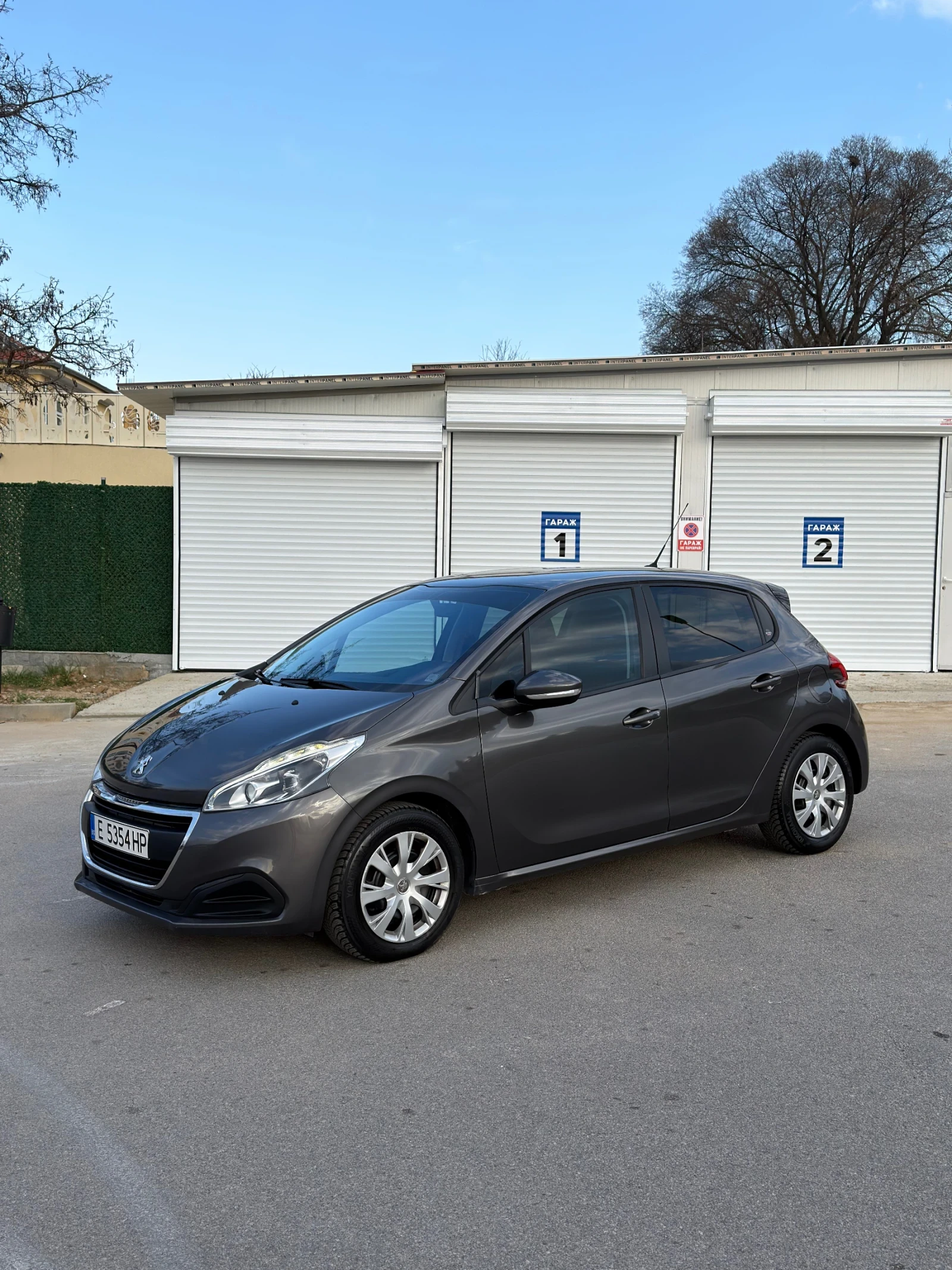 Peugeot 208, снимка 5 - Автомобили и джипове - 55352962