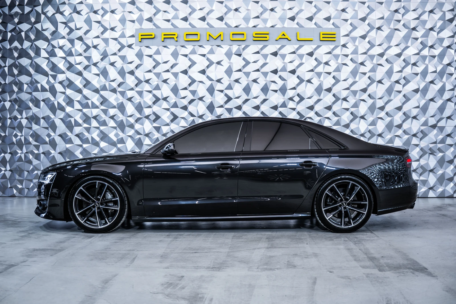 Audi S8 Plus* Ceramic* Carbon* , снимка 3 - Автомобили и джипове - 55363542
