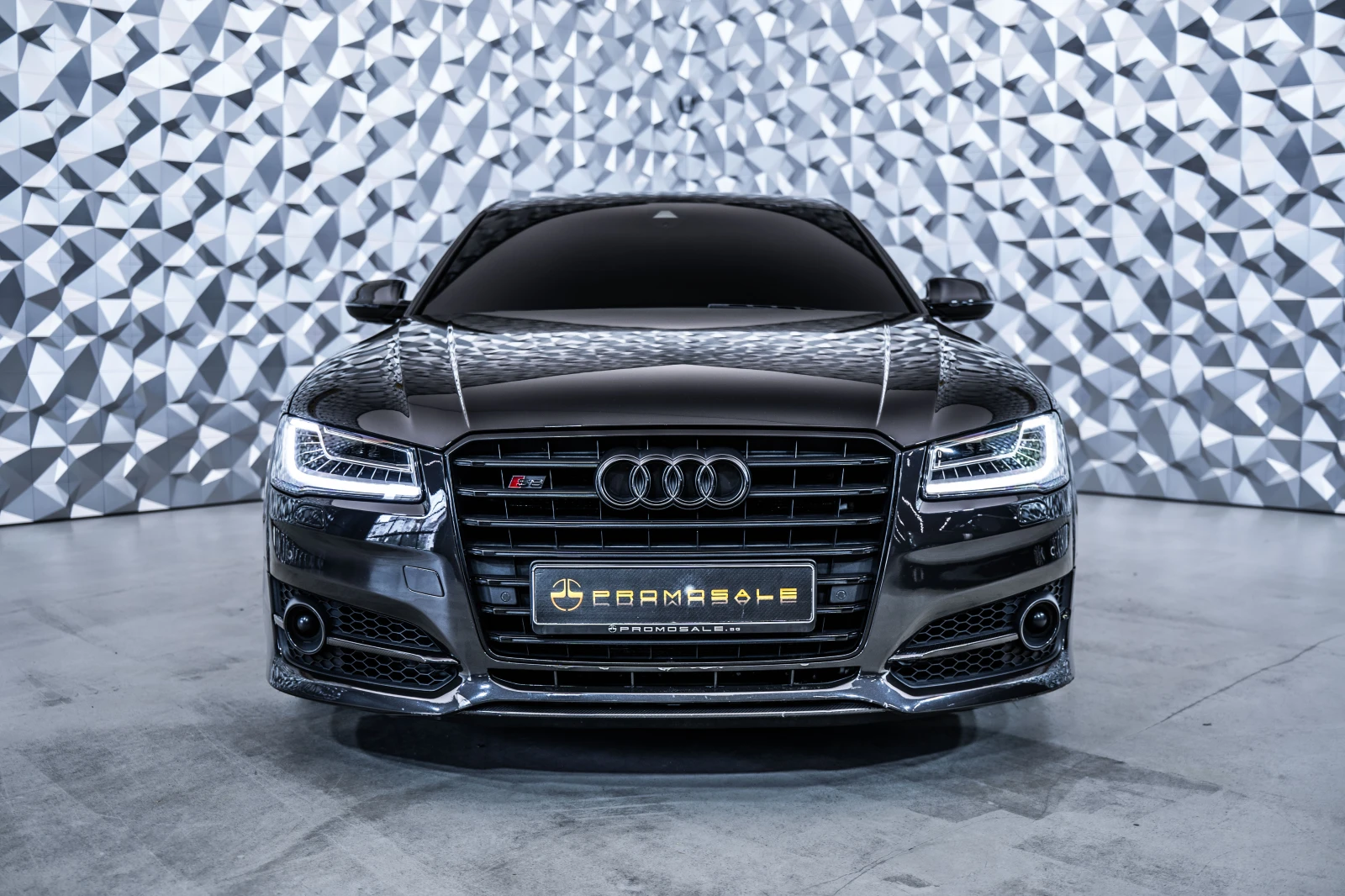 Audi S8 Plus* Ceramic* Carbon* , снимка 2 - Автомобили и джипове - 55363542