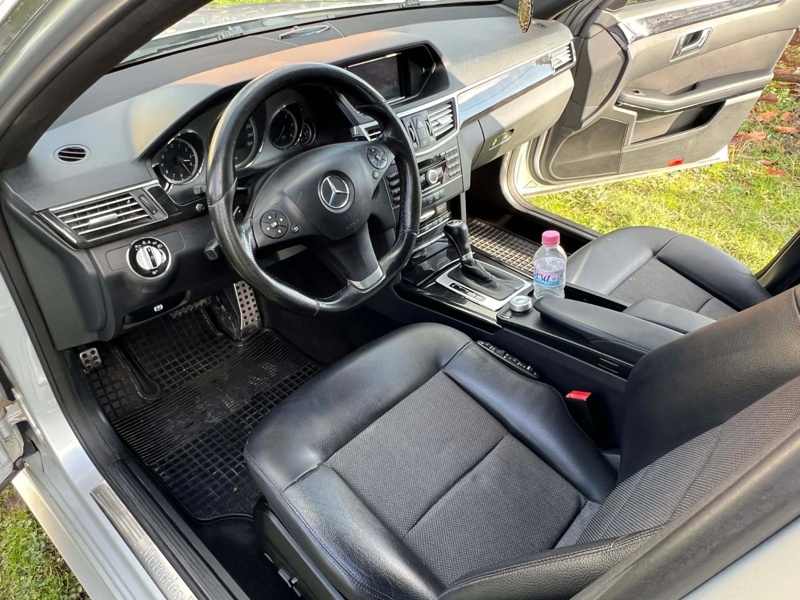 Mercedes-Benz E 250 CDI Avantgarde, снимка 8 - Автомобили и джипове - 55640462