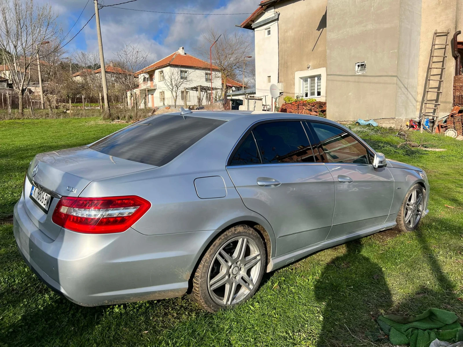 Mercedes-Benz E 250 CDI Avantgarde, снимка 5 - Автомобили и джипове - 55640462