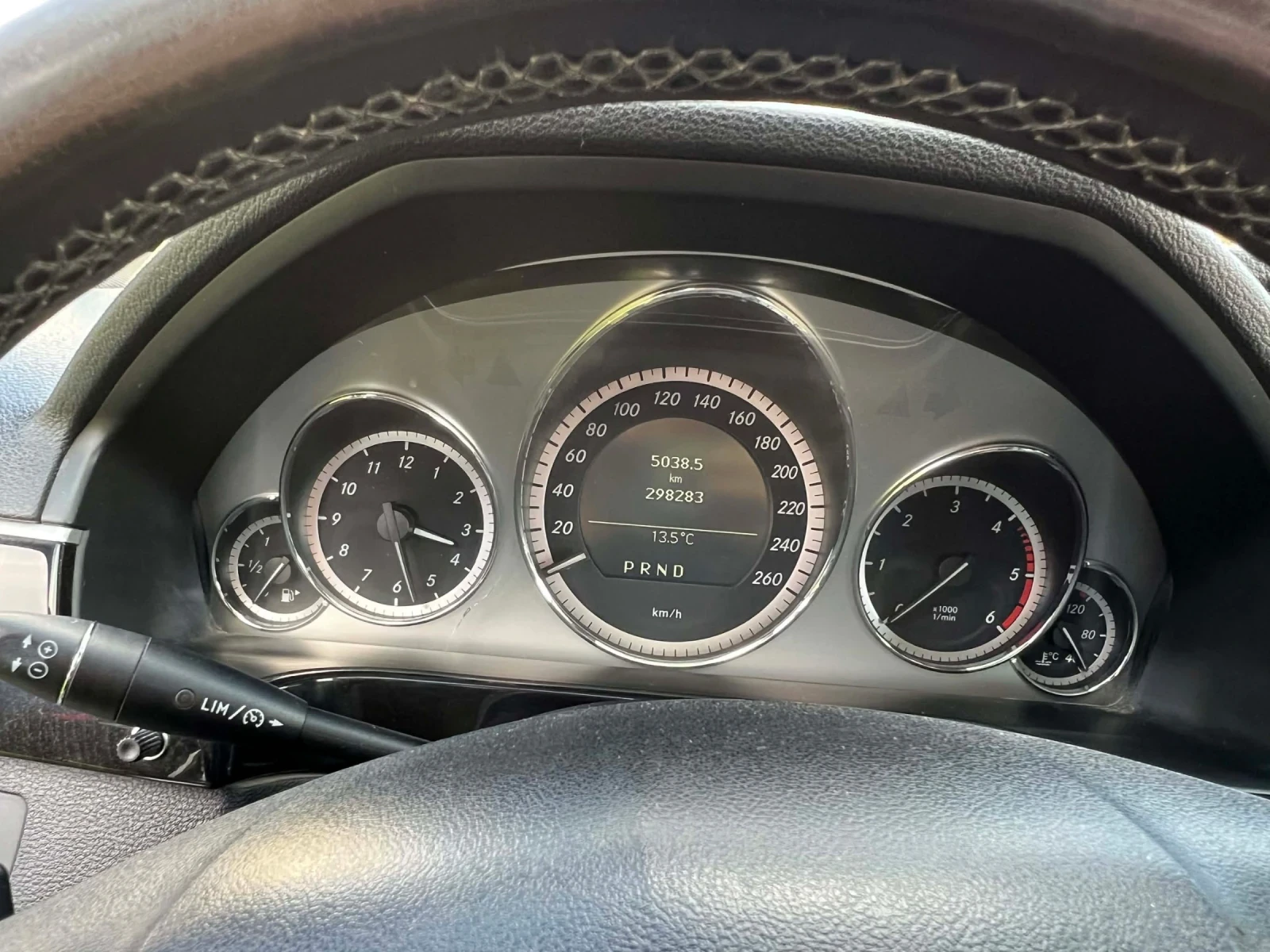 Mercedes-Benz E 250 CDI Avantgarde, снимка 9 - Автомобили и джипове - 55640462