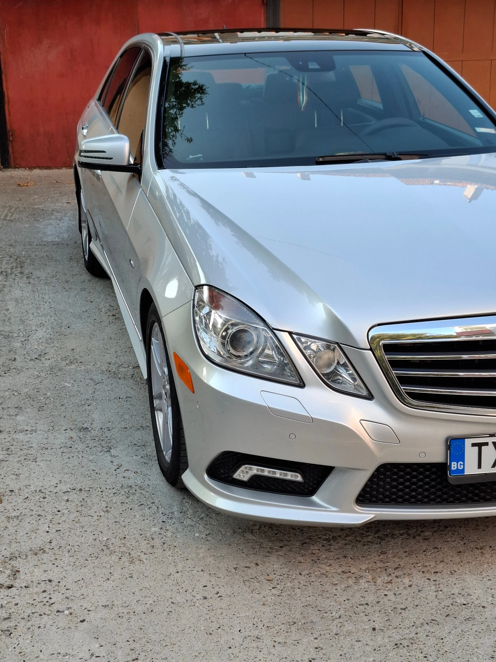 Mercedes-Benz E 350, снимка 2 - Автомобили и джипове - 55781560