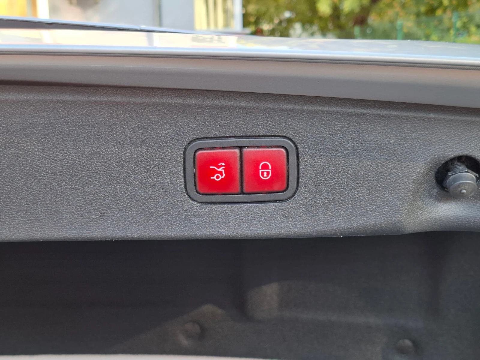 Mercedes-Benz E 350, снимка 9 - Автомобили и джипове - 55781560