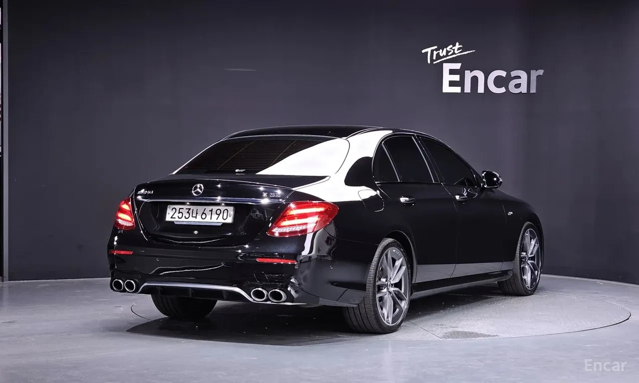 Mercedes-Benz E 53 AMG 4MATIC+ | BURMESTER| HUD| DISTRONIC| ОБДУХ| , снимка 3 - Автомобили и джипове - 55952640