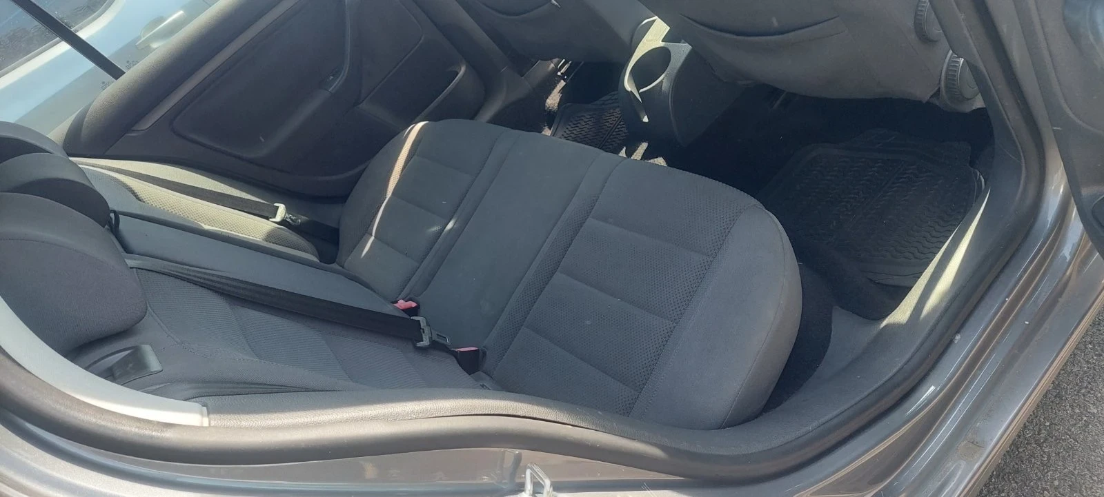 VW Golf 1, 6, снимка 6 - Автомобили и джипове - 56139936