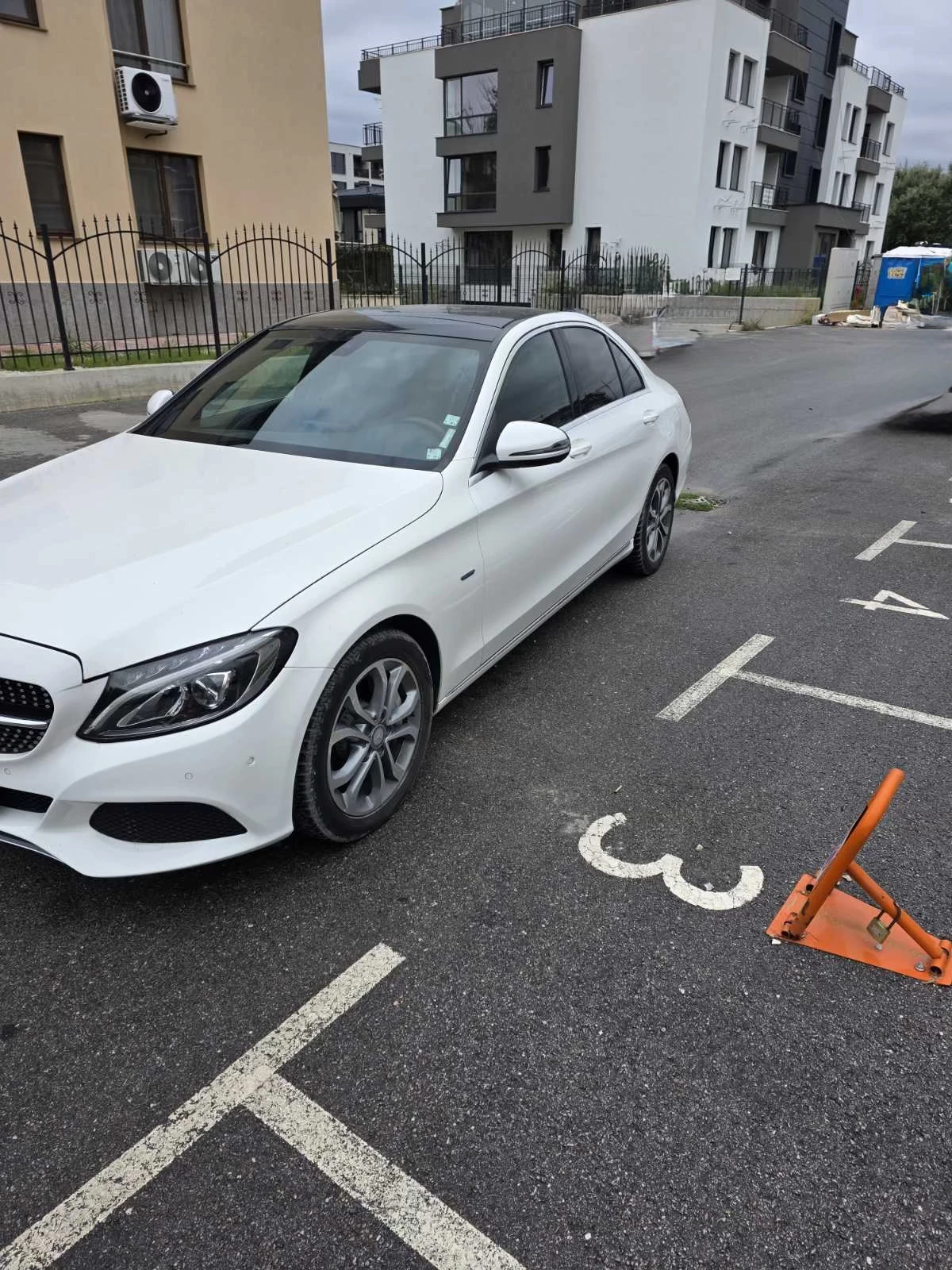 Mercedes-Benz C 350, снимка 6 - Автомобили и джипове - 56248996