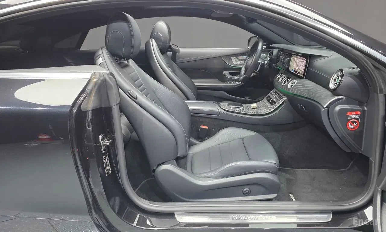 Mercedes-Benz E 450 AMG* LINE* COUPE* 4MATIC* BURMESTER* ОБДУХВАНЕ* ДИ, снимка 13 - Автомобили и джипове - 56318904