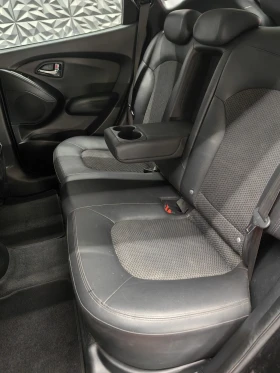 Hyundai IX35 1.7CRDI* КОЖА* ПОДГРЕВ* ПАРКТРОНИК* МУЛТИ* , снимка 11