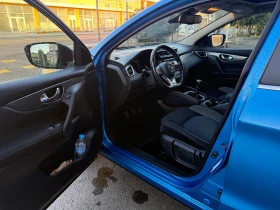Nissan Qashqai 1.2 ОБСЛУЖЕНА КАТО НОВА, снимка 8