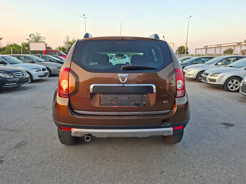 Dacia Duster 1.5DCI, снимка 4 - Автомобили и джипове - 50863627