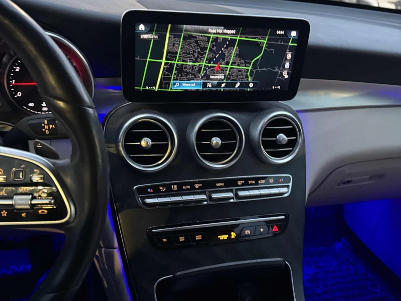 Mercedes-Benz GLC 300 CARFAX* АВТОФИНАНСИРАНЕ* БЕЗ ПЪРВОНАЧАЛНА ВНОСКА* , снимка 8 - Автомобили и джипове - 52941998