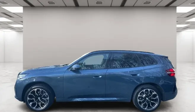 BMW X3 20d xDrive = M-Sport = Shadow Line Гаранция, снимка 4 - Автомобили и джипове - 54884915