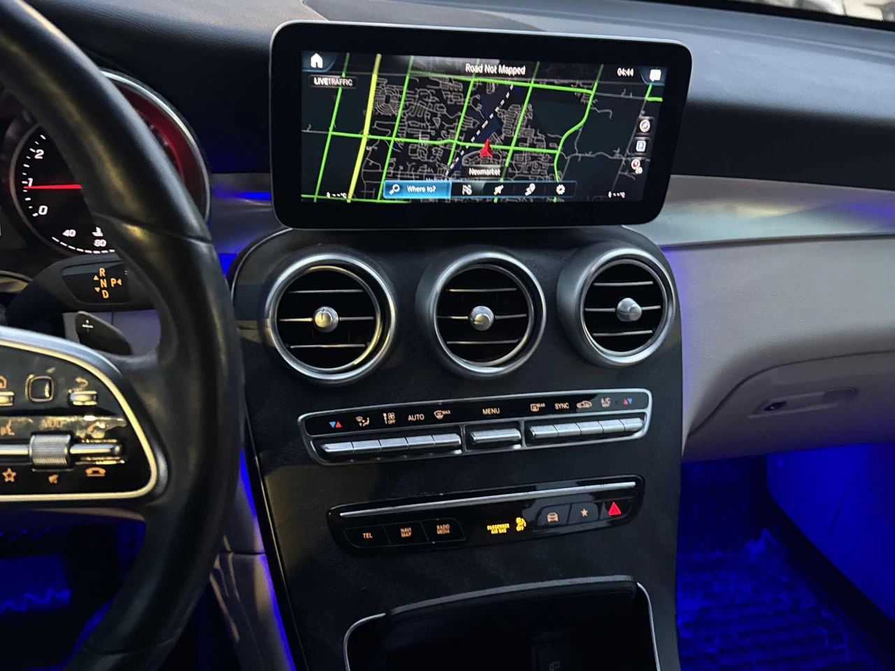 Mercedes-Benz GLC 300 CARFAX* АВТОФИНАНСИРАНЕ* БЕЗ ПЪРВОНАЧАЛНА ВНОСКА*  - изображение 8