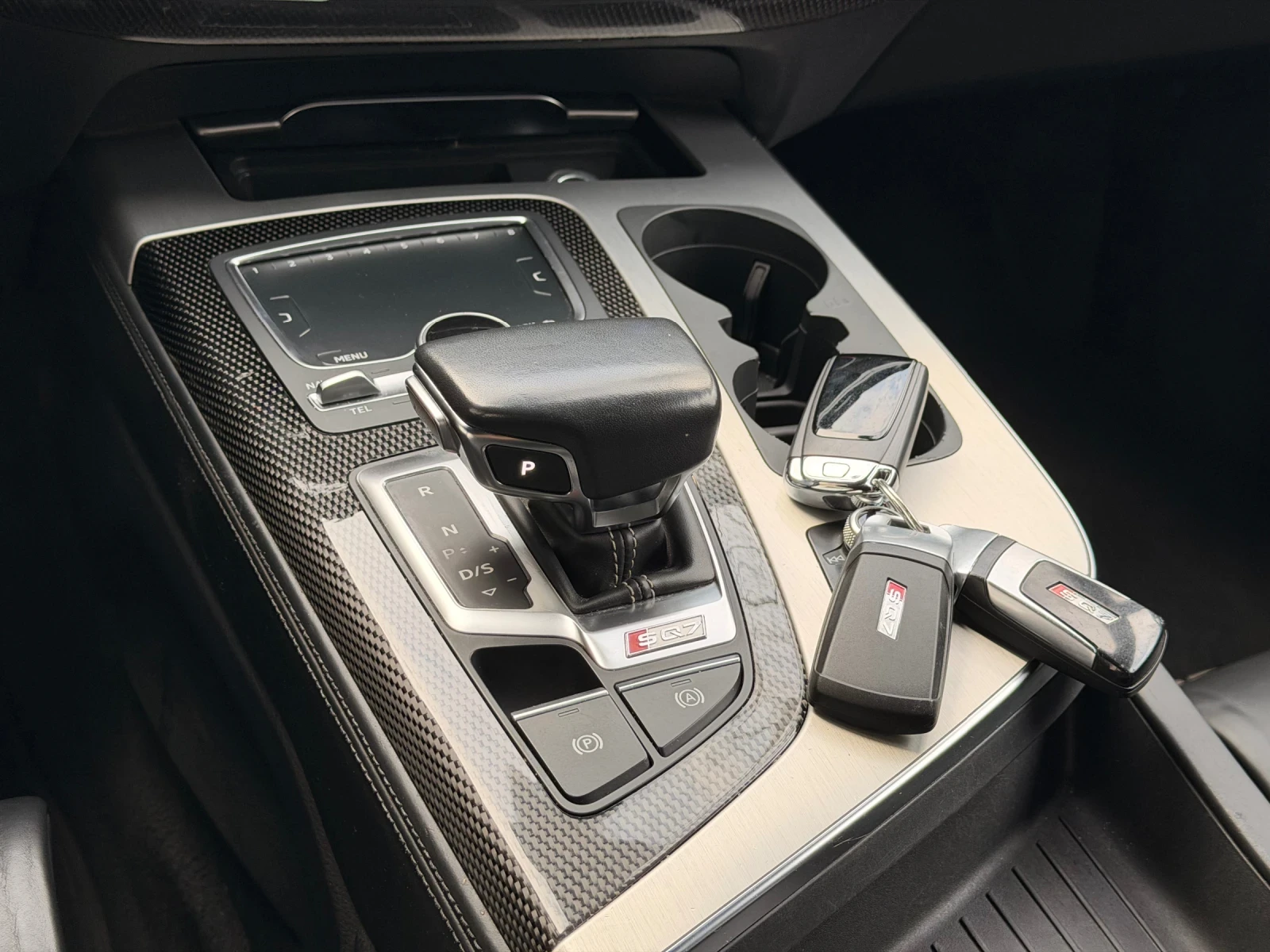 Audi SQ7 4.0TDI / V8, снимка 14 - Автомобили и джипове - 53927883