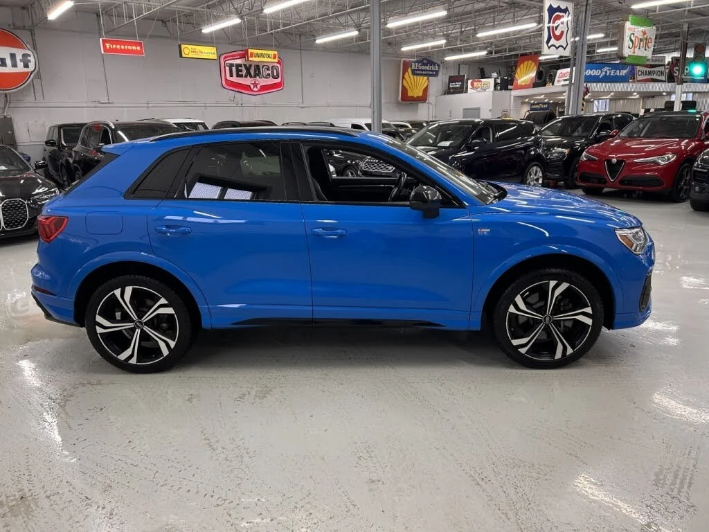 Audi Q3 Quattro* Technik* АвтоКредит* (ЦЕНА ДО БГ), снимка 5 - Автомобили и джипове - 54040003