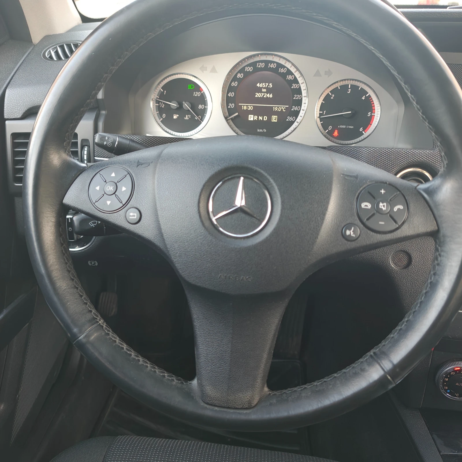 Mercedes-Benz GLK 220CDI  4Matic BlueEfficiency, снимка 10 - Автомобили и джипове - 54147961