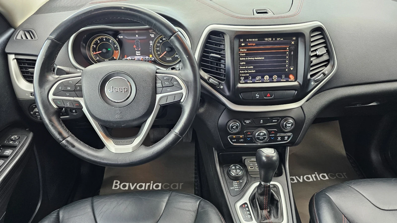 Jeep Cherokee  3.2 V6 Trailhawk 4WD/Euro 6, снимка 9 - Автомобили и джипове - 54526323