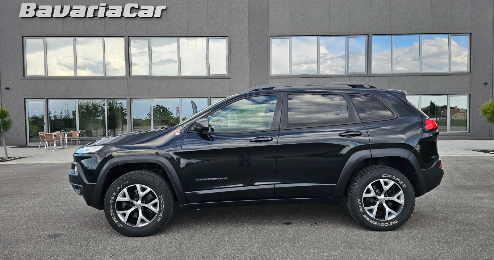 Jeep Cherokee  3.2 V6 Trailhawk 4WD/Euro 6, снимка 8 - Автомобили и джипове - 54526323