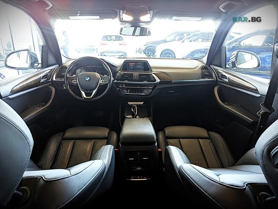 BMW X3 * xDrive * PANO * Автокредит * (Цена до България), снимка 14 - Автомобили и джипове - 55265856